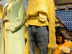 -广州白马服装市场