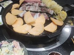 -海花锅盖烧烤店(怡馨家园店)