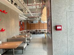 -必胜客(航洋国际店)