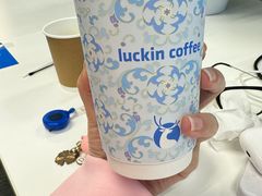 -瑞幸咖啡(长宁来福士B1层店)