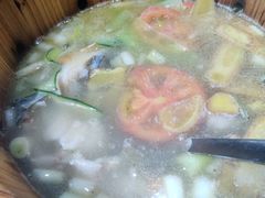-秋语木桶鱼.酸菜鱼(开发区火车站店)