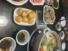 -黔府豆米火锅野菜馆(南马店)