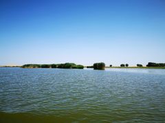 -亿利库布其七星湖沙漠生态旅游区