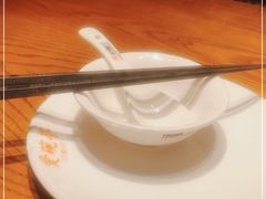 -爱碗亭·鲜炒湖南菜(壹城中心店)