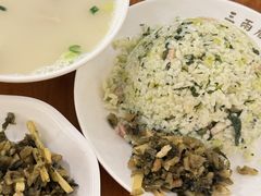 -三两春肚肺汤(崂山路店)