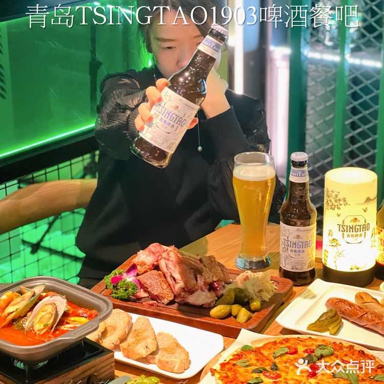 周末小聚好去处·超巨氛围感啤酒餐吧