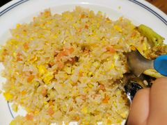 -旺角小渔村·海肠捞饭开创者(环山路店)