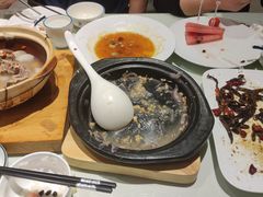 -闫府私房菜·百年鲁菜(欧亚店)