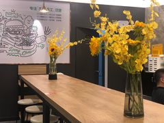 -龙治汉堡(中华城店)