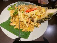 -大头虾越式风味餐厅(光明广场店)