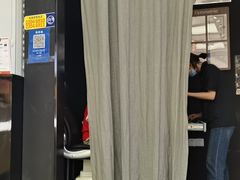 -LOHO眼镜(上海晶耀前滩商场店)