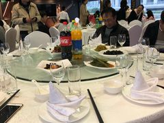 -黄浦江游览十六铺3号码头网红自助餐