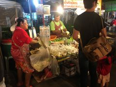-班赞海鲜市场胖阿姨加工点