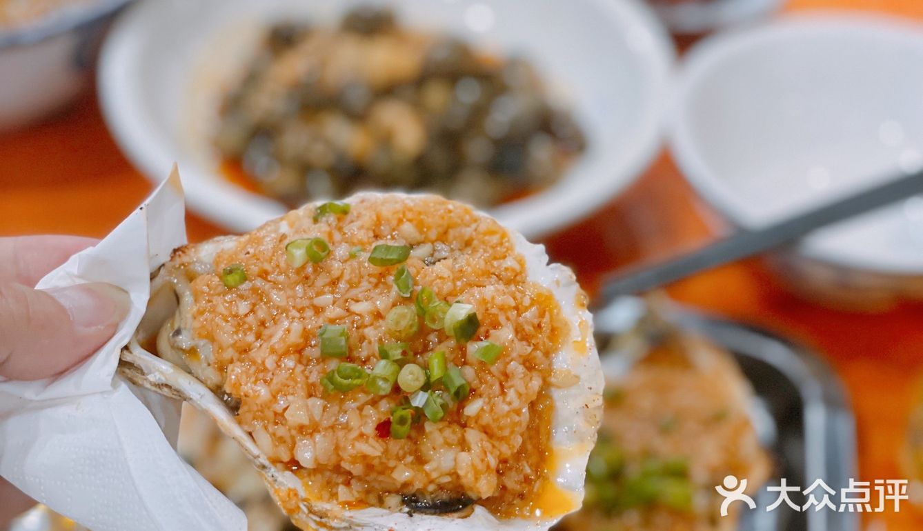 装修一般，招牌猪肉串的味道顶呱呱！