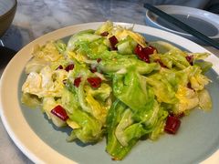 手撕圆白菜-懒人盐府人家(航天桥店)