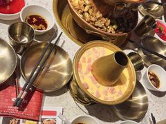 -老佛爷铜炉蛙锅(挂绿店)