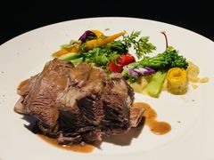 炖牛肉-C&R西班牙餐厅