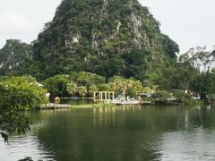 -羚羊峡古栈道森林公园