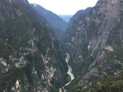 -香格里拉大峡谷巴拉格宗国家级风景名胜区丽江中旅旅游质量服务点