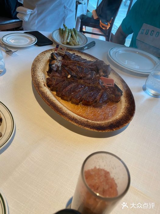 Wolfgang’s Steakhouse 沃夫冈牛排馆(上海白玉兰广场店)招牌大里脊双人份图片