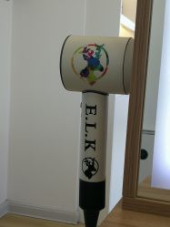 -E.L.K造型momopark店