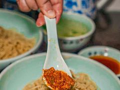 -裕兴记•蟹黄面馆(人民广场店)