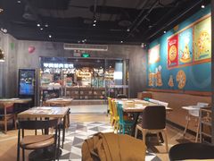 大堂-棒约翰比萨·意面(张江长泰店)