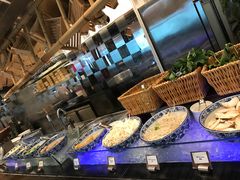 -圣丰索菲特·2 On 988 Café 自助餐厅