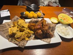 -BHC炸鸡(明洞总店)