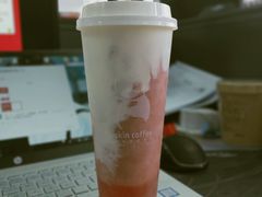 -瑞幸咖啡(东直门枢纽店)