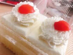 -红宝石·鲜奶小方·海派西点房(金杨店)