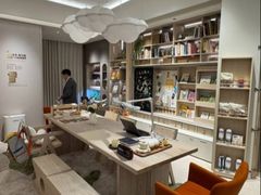 -索菲亚全屋定制衣柜橱柜家具(金源居然之家世纪购物中心店)