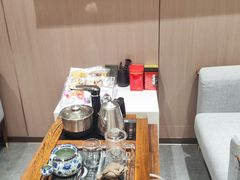 -鸿星花园酒家(银亿家园店)