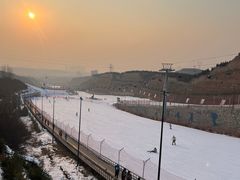 -采薇庄园四季滑雪场