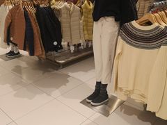 -优衣库(石家庄裕华万达广场店)