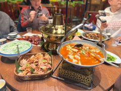 -老滇山寨•云南特色菜•地方菜•民族风情歌舞表演(金碧店)