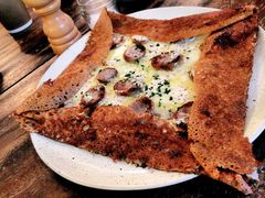 熏肉鸡蛋芝士奶油蘑菇可丽饼-RAC BAR(安福路店)