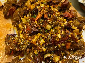本来以为每天吃的都是当地特色美食