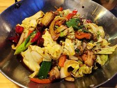 干锅腊肉洋白菜-自贡盐帮菜·玩辣餐厅(樱花园西街店)