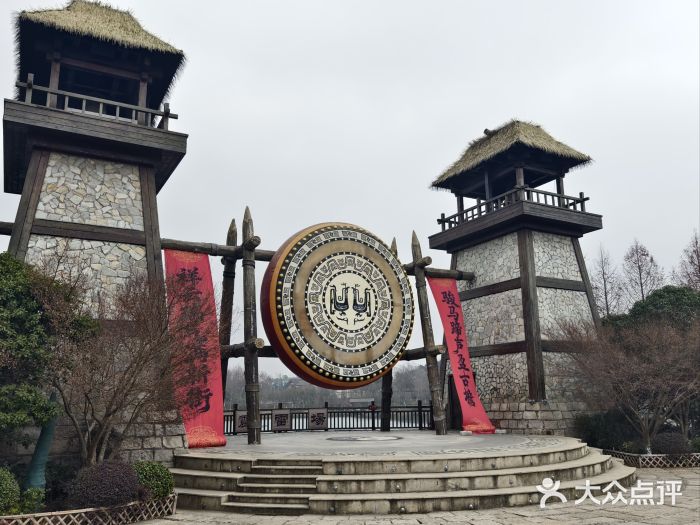 茅山东方盐湖城景区图片