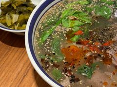 -云阿蛮云南生烫牛肉米线(奉贤路店)