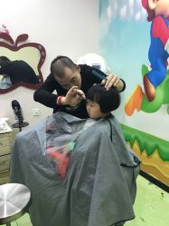 -小咖儿童理发(晶采大厦店)