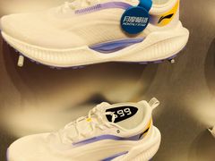 -李宁(大宁国际旗舰店)