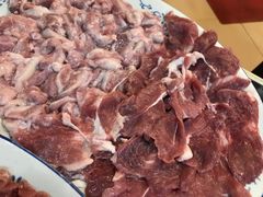 天衣無縫拚一兩肉-华哥新鲜猪精品美食