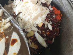 -瓜西西重庆火锅(花溪店)