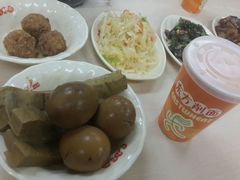 卤蛋-东方削面(迎泽街店)