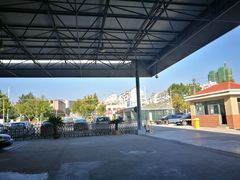 -烟台华鑫上汽大众4S店(机场路店)