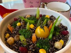 -水桶王国主题餐厅·聚会·生日派对·亲子活动·家庭套餐(亚龙湾希尔顿店)