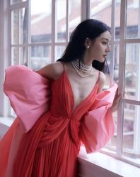 -Lady  Jane高端婚纱礼服馆