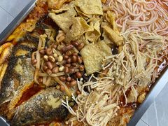 -在巷子里的烤肉店·螺蛳粉烤鱼·牛蛙(和美城店)
